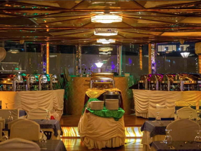 STANDARD DHOW CRUISE MARINA DEAL