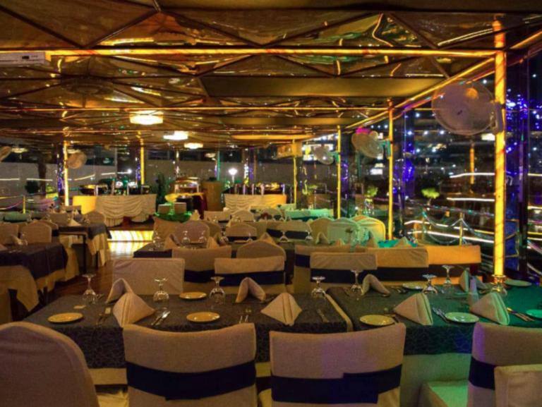 STANDARD DHOW CRUISE MARINA DEAL