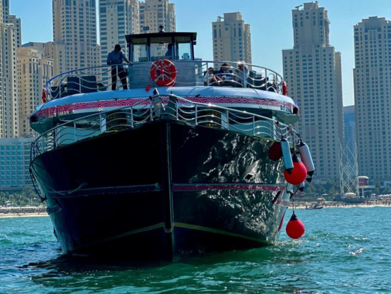 VIP BLACK YACHT MARINA DEAL (PREMIUM ECONOMY)