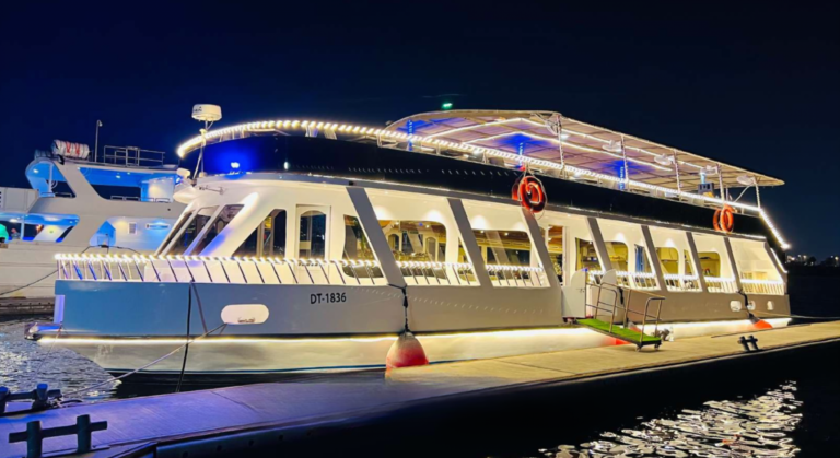 PREMIUM CANAL CRUISE DUBAI