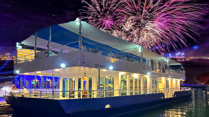 SILVER DHOW CRUISE MARINA NYE